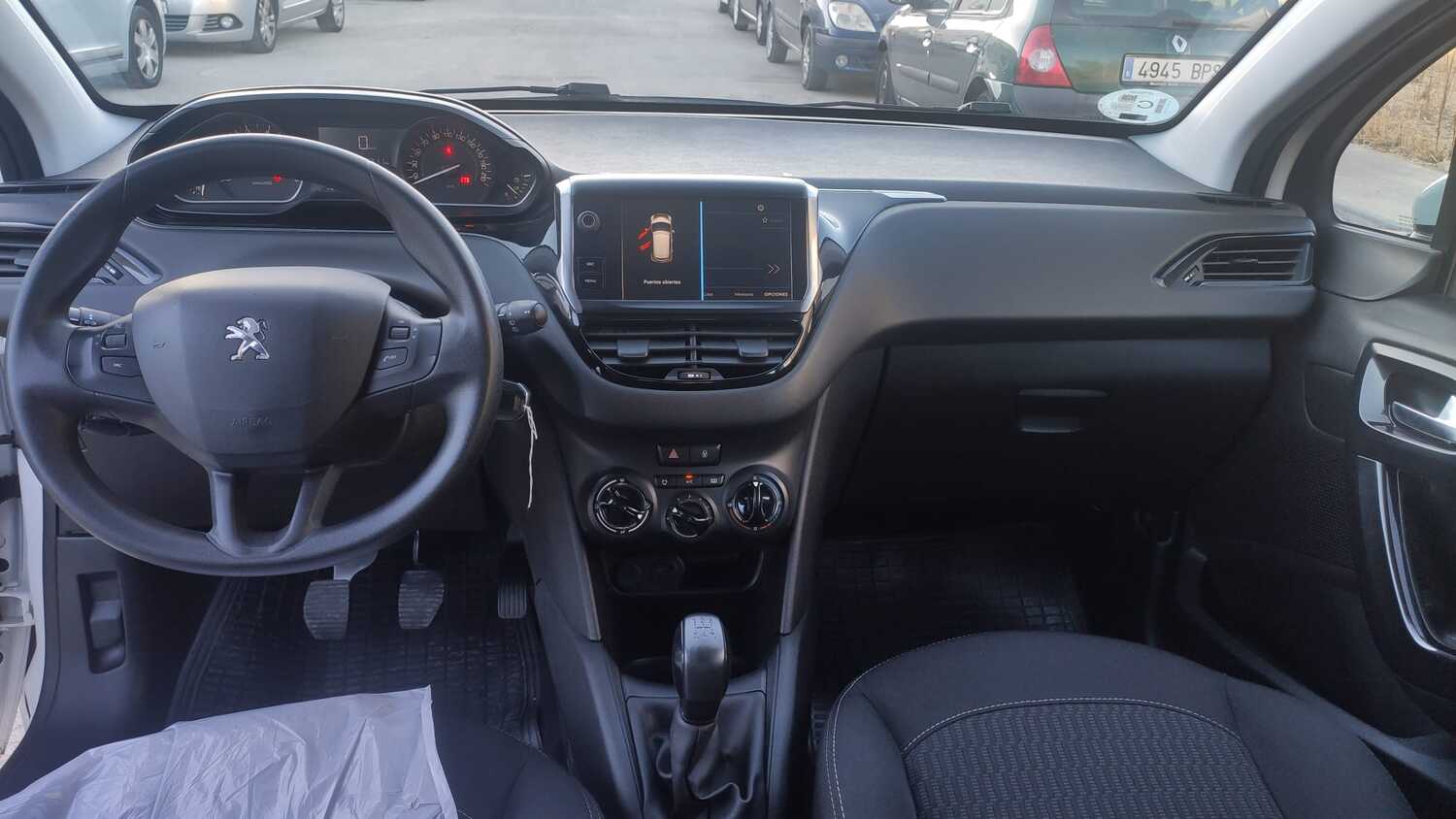 Peugeot 208 Active 2019 (5)