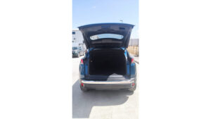 Peugeot 3008 año 2021 1.5 blueHDI allure (24)